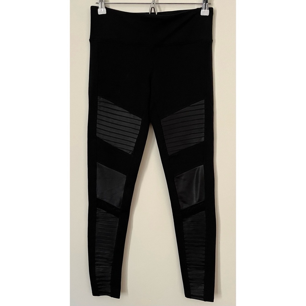 Alo • M • High Waist Moto Leggings with Mesh Panels Sport Black